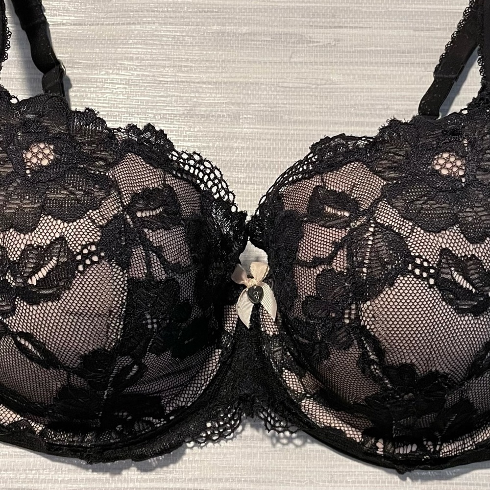 VS Body by Victoria Demi Bra - Picture 3 of 6